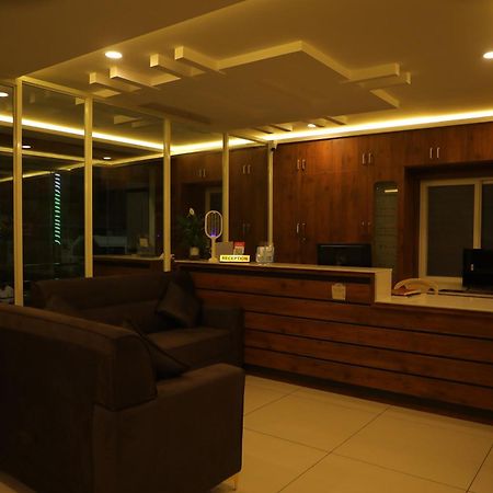 Hotel Roi Inn Tirupati Dış mekan fotoğraf