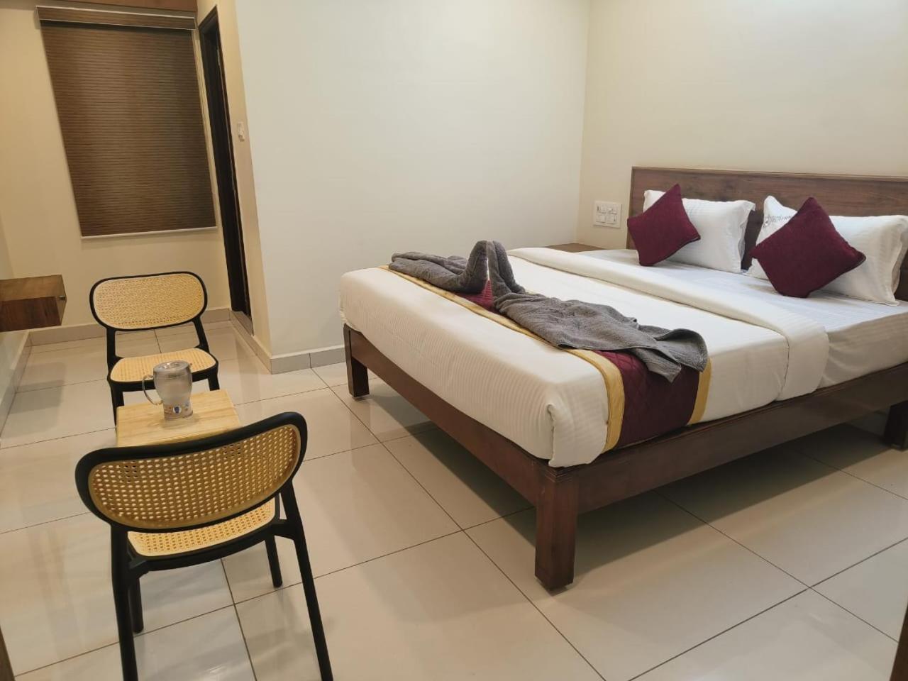 Hotel Roi Inn Tirupati Dış mekan fotoğraf
