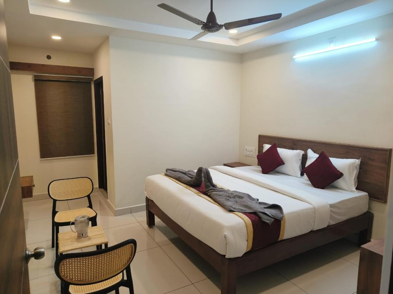 Hotel Roi Inn Tirupati Dış mekan fotoğraf